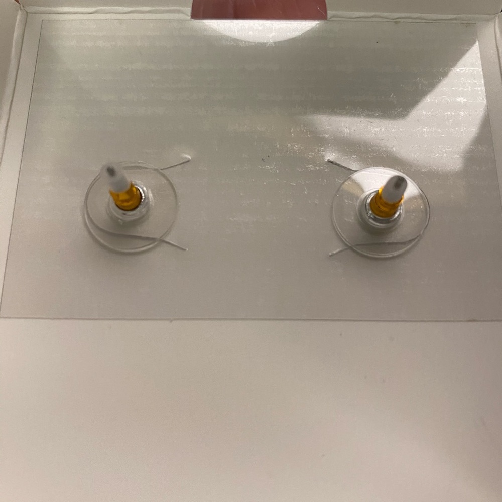 Betsey Johnson Christmas earrings - Picture 4 of 4